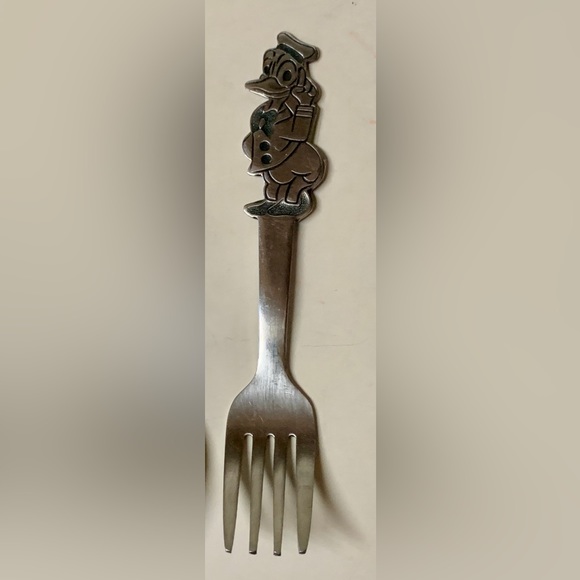 Vintage Officially Licensed Walt Disney by Bonny Stainless Donald Duck Kids Fork - Picture 5 of 10